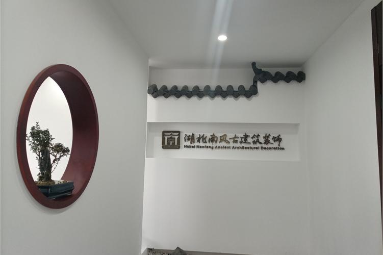 范围包括:一般项目:对外承包工程,园林绿化工程施工,金属门窗工程施工